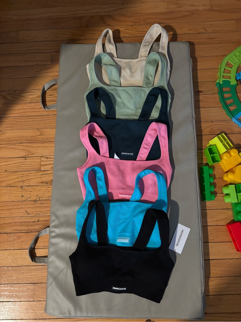 Fashion nova sports bras